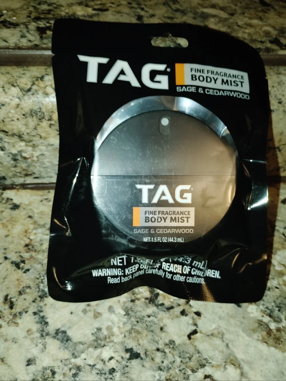 TAG Sage & Cedarwood Fine Fragrance Body Mist - Black & Silver.New